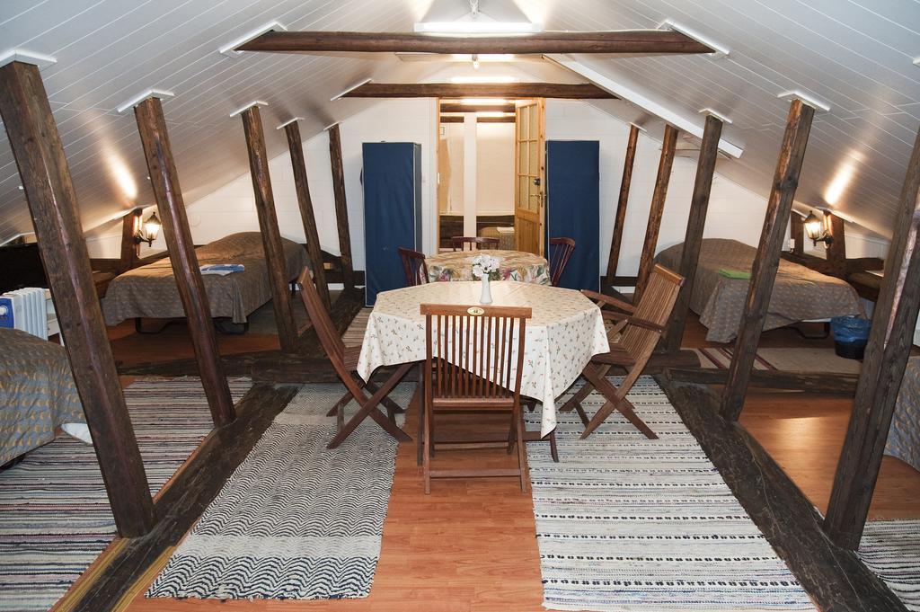 Kartano Hostel Kokemäki Esterno foto